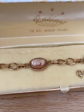 12kt Gold-Filled Pink Cameo Link Bracelet